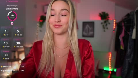 Snapshot of alexis___texas chatting on December 2024 07:32:02 PM Alexis Texas online show from December 2024 07:32:02 PM