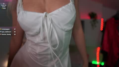 Snapshot of alexis___texas chatting on December 2024 02:31:02 PM Alexis Texas online show from December 2024 02:31:02 PM