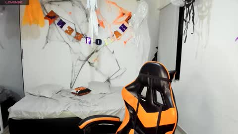 ALEXJ BLACK online show from October 2025 11:13:02 AM