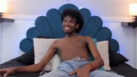 Alex Jaccob online show from October 2025 01:09:02 PM