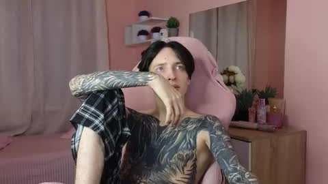 Alex online show from November 2025 12:40:02 PM