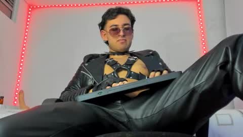 Snapshot of alexxx_savage chatting on October 2025 03:07:02 AM Alexander online show from October 2025 03:07:02 AM