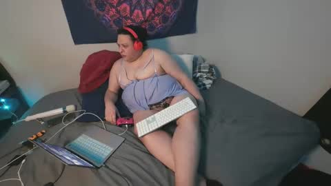 Snapshot of alexxxis2011x3 chatting on February 2025 08:24:01 AM alexxxis2011x3 online show from February 2025 08:24:01 AM