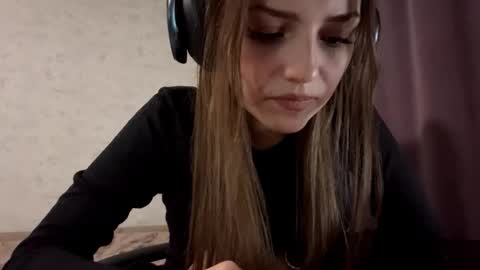 Alice online show from October 2025 10:32:02 PM