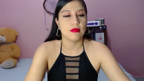 alixia online show from December 2024 11:22:01 AM