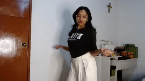 Alia  online show from September 2025 01:48:02 PM