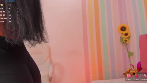 Snapshot of alia_peach_ chatting on February 2025 05:20:02 AM Alia online show from February 2025 05:20:02 AM