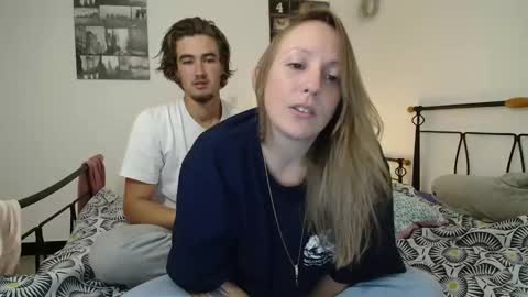 Snapshot of alice8363 chatting on November 2025 09:32:02 AM Alice online show from November 2025 09:32:02 AM