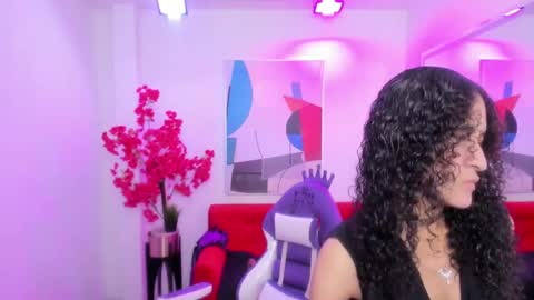Alice  online show from March 2025 12:17:01 PM