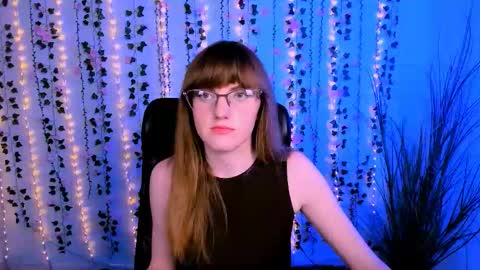 alice_cold online show from October 2025 09:04:01 PM