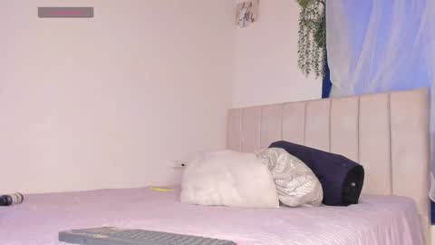 ALICE    Alice guzman online show from October 2025 08:51:01 PM