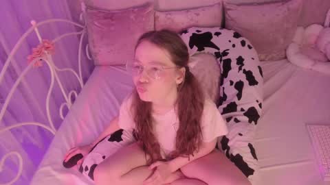 Alice online show from March 2025 03:10:02 AM