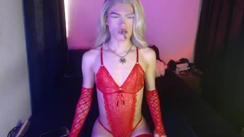 Snapshot of alice_m00nn chatting on December 2024 11:33:01 AM alice_m00nn online show from December 2024 11:33:01 AM