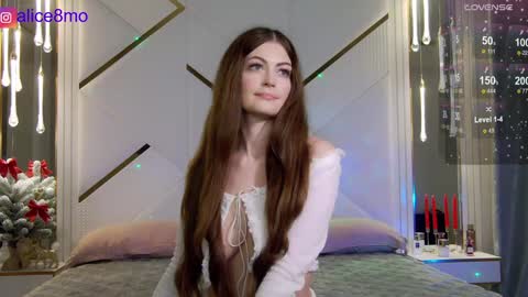 Alice online show from January 2025 10:03:01 PM
