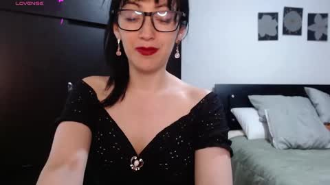 Snapshot of alice_mossa10 chatting on October 2025 09:42:01 PM alice mossa online show from October 2025 09:42:01 PM