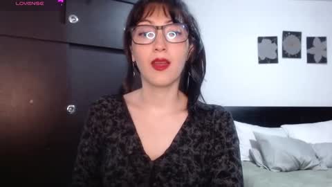 Snapshot of alice_mossa10 chatting on November 2025 09:50:02 PM alice mossa online show from November 2025 09:50:02 PM