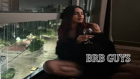 Sofia online show from October 2025 11:30:01 AM