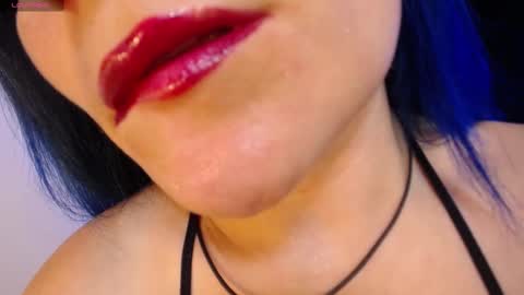 Alice online show from October 2025 07:25:02 PM