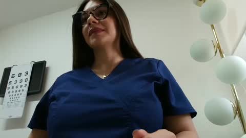 alicee16 online show from September 2025 04:29:02 PM