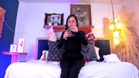 Aleja  online show from December 2024 10:12:02 AM