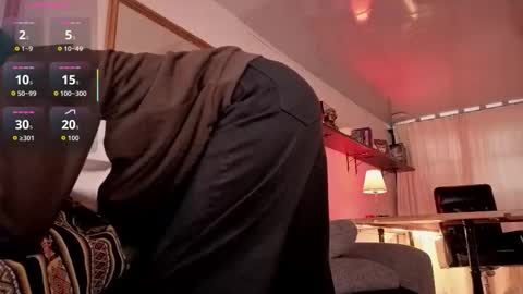 Aleja  online show from October 2025 11:07:02 AM