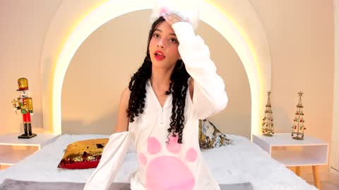 alice online show from December 2024 08:12:02 PM