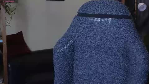 Snapshot of alicekit chatting on November 2025 06:50:01 PM Alice vacation online show from November 2025 06:50:01 PM