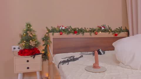 Maria online show from December 2024 11:12:01 AM