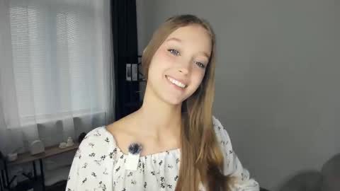 Serena online show from October 2025 08:26:02 AM