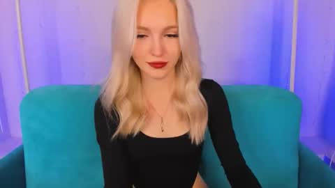 alicemonro online show from October 2025 08:18:02 AM