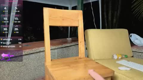 Snapshot of alicemrtnzz chatting on November 2025 11:47:01 PM alicemrtnzz online show from November 2025 11:47:01 PM