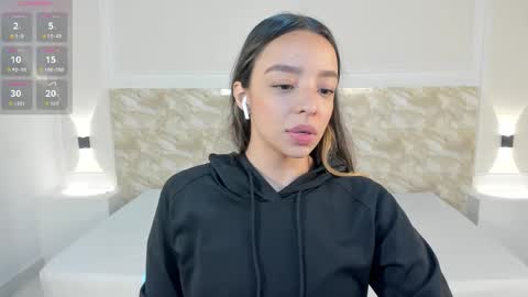 AliceRoss online show from October 2025 12:26:01 PM