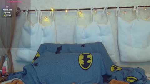 AliceWoolfy online show from December 2024 07:59:02 PM