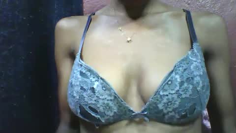 alicia253177 online show from September 2025 06:59:01 AM