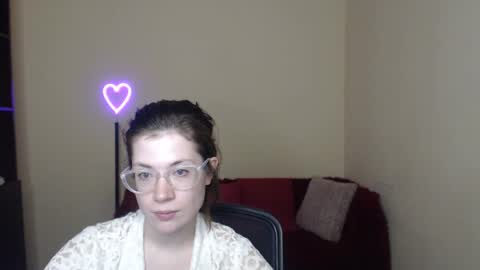 Snapshot of alicia_folow chatting on February 2025 03:48:01 AM Alicia online show from February 2025 03:48:01 AM