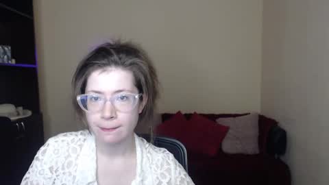 Snapshot of alicia_folow chatting on February 2025 06:33:01 AM Alicia online show from February 2025 06:33:01 AM