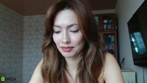 Alicia online show from September 2025 04:59:02 AM