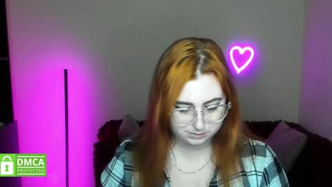 Alicia online show from October 2025 05:35:02 PM