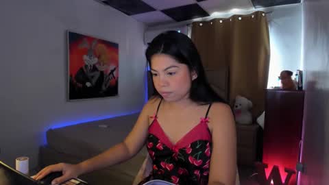aliciabiden online show from December 2024 06:52:01 PM