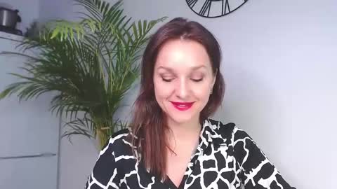 Alicia online show from December 2024 11:11:01 AM