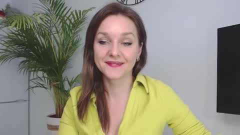 Alicia online show from January 2025 11:16:01 AM