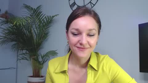 Alicia online show from January 2025 07:54:01 AM