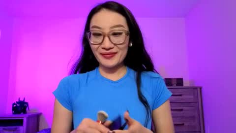 Snapshot of aliciaz3 chatting on October 2025 12:04:02 PM Alicia Hebi online show from October 2025 12:04:02 PM