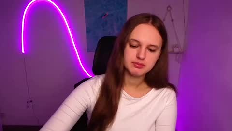 Alicie online show from October 2025 05:40:01 AM