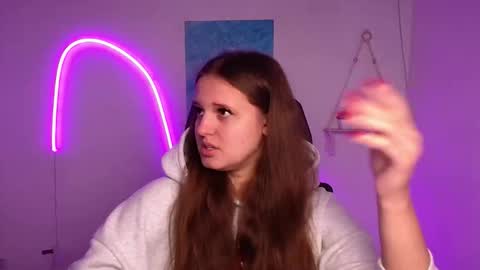 Alicie online show from October 2025 11:22:02 AM