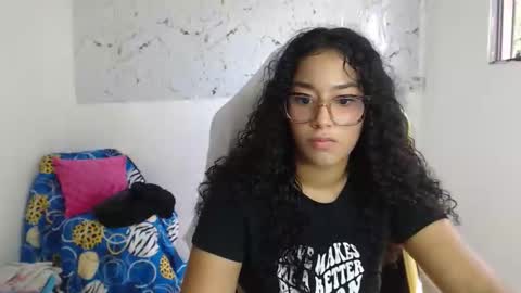 luisa online show from September 2025 07:26:02 PM