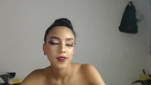 Snapshot of alicie_sexy_hot_20 chatting on February 2025 06:43:02 AM ana online show from February 2025 06:43:02 AM