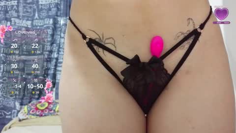 Snapshot of aliciia_23 chatting on November 2025 11:59:02 PM aliciia_23 online show from November 2025 11:59:02 PM