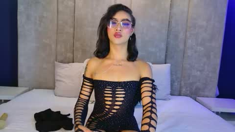 Ali Diaz online show from November 2025 07:15:02 PM