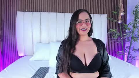 Aliha online show from October 2025 10:51:02 PM